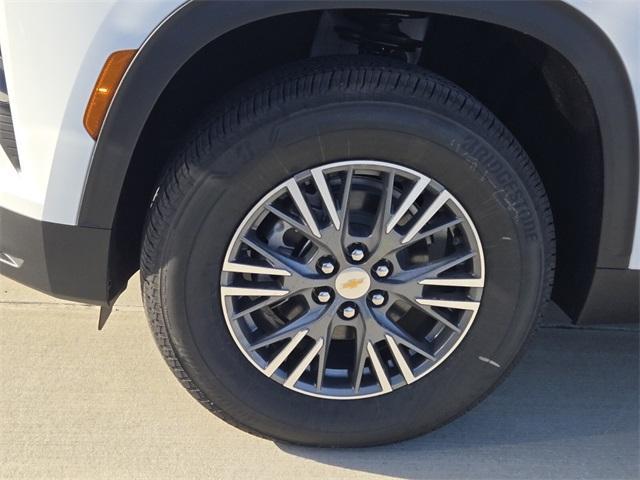 new 2025 Chevrolet Traverse car, priced at $39,432