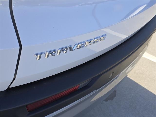 new 2025 Chevrolet Traverse car, priced at $39,432
