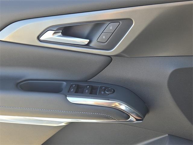 new 2025 Chevrolet Traverse car, priced at $39,432