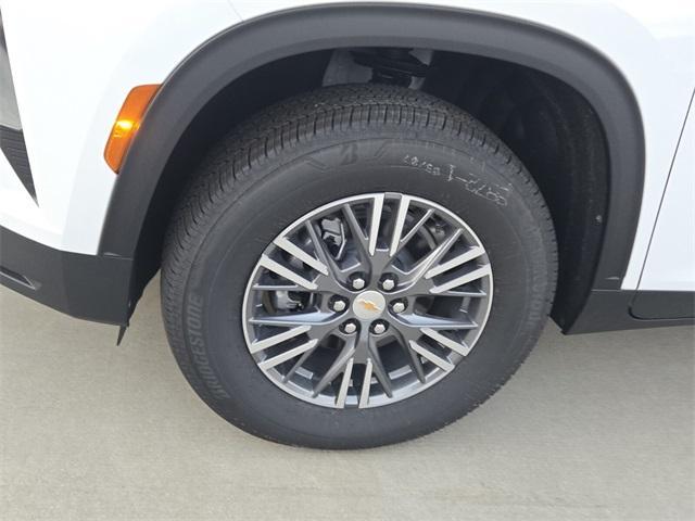 new 2025 Chevrolet Traverse car, priced at $39,236