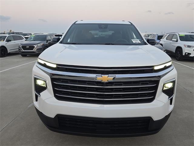 new 2025 Chevrolet Traverse car, priced at $39,236