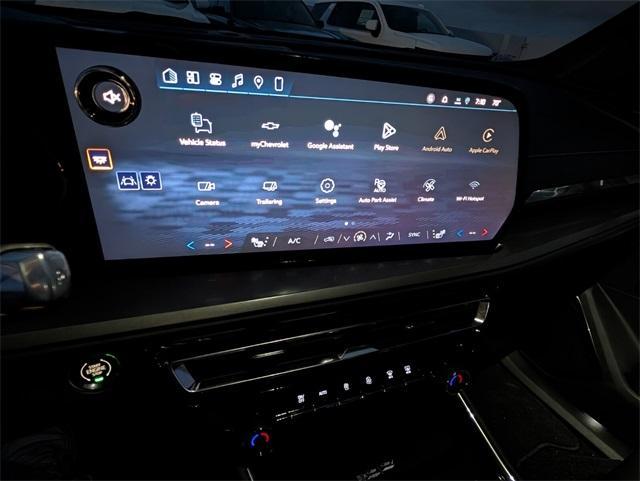 new 2026 Chevrolet Traverse car, priced at $43,970