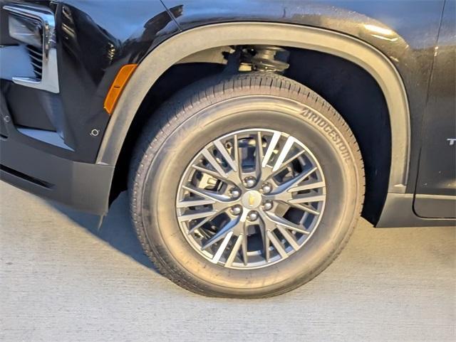 new 2026 Chevrolet Traverse car, priced at $43,970
