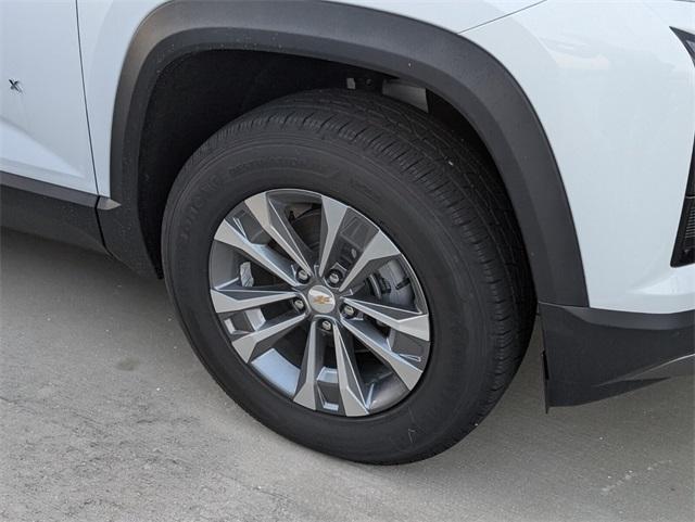 new 2026 Chevrolet Equinox car, priced at $24,490