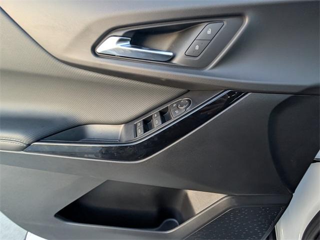 new 2026 Chevrolet Equinox car, priced at $24,490