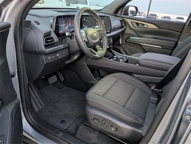 new 2025 Chevrolet Traverse car, priced at $38,336