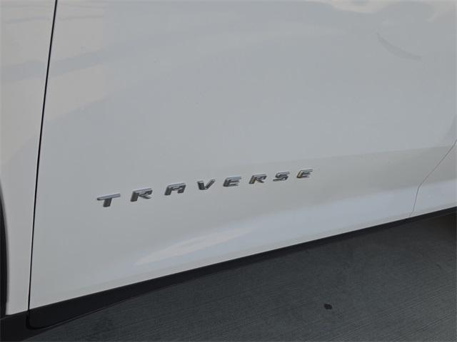 new 2024 Chevrolet Traverse car, priced at $38,355