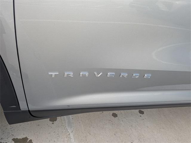 new 2026 Chevrolet Traverse car, priced at $43,548
