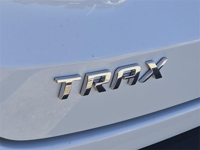 new 2025 Chevrolet Trax car, priced at $24,256