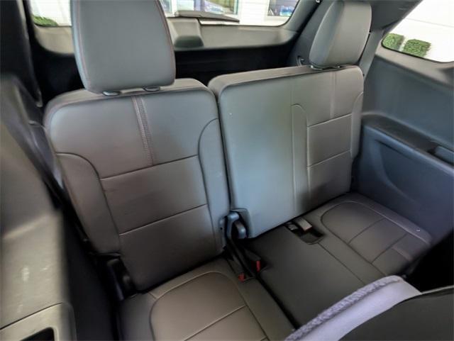 used 2023 Chevrolet Traverse car, priced at $32,571