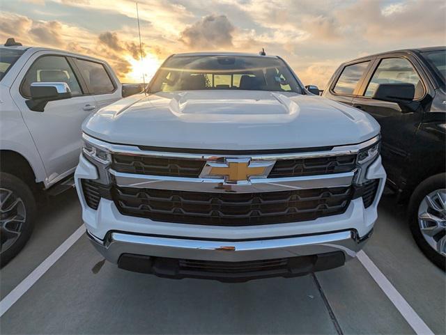 new 2024 Chevrolet Silverado 1500 car, priced at $43,588