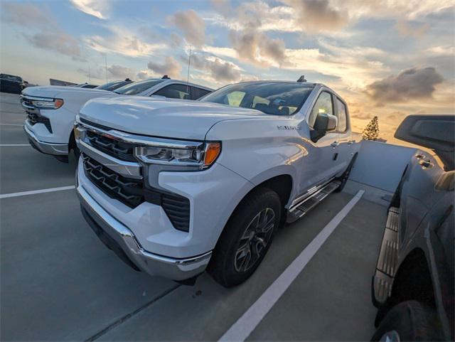 new 2024 Chevrolet Silverado 1500 car, priced at $43,588