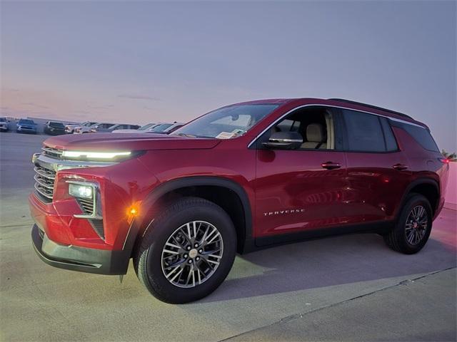 new 2024 Chevrolet Traverse car, priced at $37,315