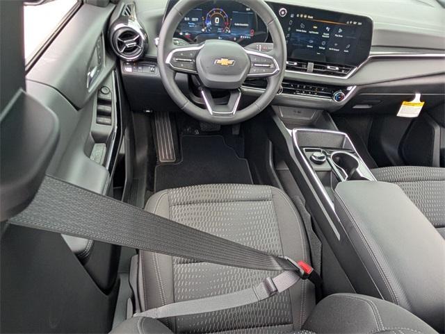 new 2026 Chevrolet Equinox car, priced at $24,490