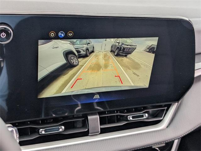 new 2026 Chevrolet Equinox car, priced at $24,490