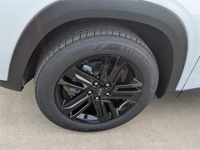 new 2025 Chevrolet Trax car, priced at $23,503
