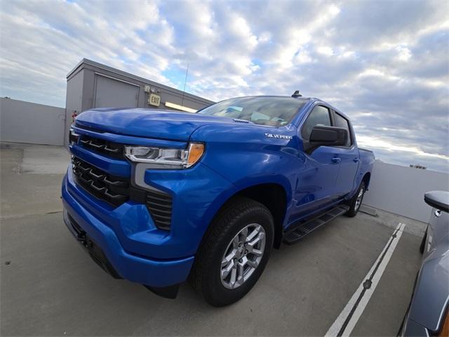 new 2025 Chevrolet Silverado 1500 car, priced at $51,734