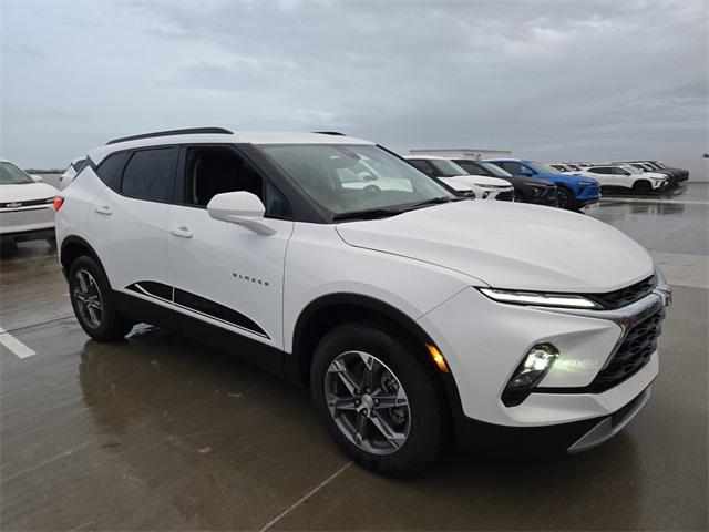 new 2024 Chevrolet Blazer car, priced at $32,465