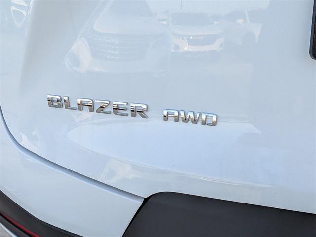 new 2024 Chevrolet Blazer car, priced at $32,465