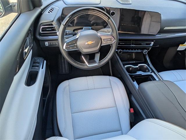 new 2025 Chevrolet Traverse car, priced at $54,327