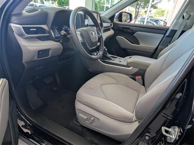 used 2020 Toyota Highlander car, priced at $23,500