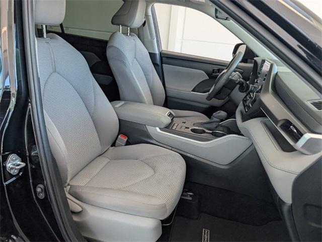 used 2020 Toyota Highlander car, priced at $23,500