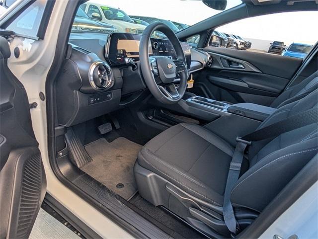 new 2026 Chevrolet Equinox EV car, priced at $31,575