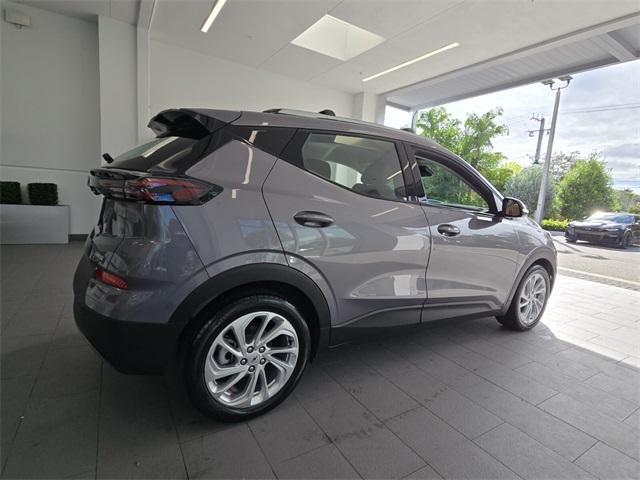 used 2022 Chevrolet Bolt EUV car, priced at $22,089