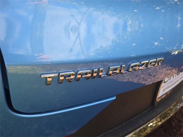 new 2025 Chevrolet TrailBlazer car, priced at $27,169