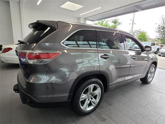 used 2014 Toyota Highlander car, priced at $16,500