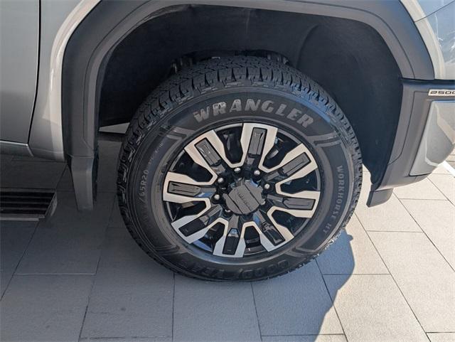 used 2024 GMC Sierra 2500 car, priced at $74,250