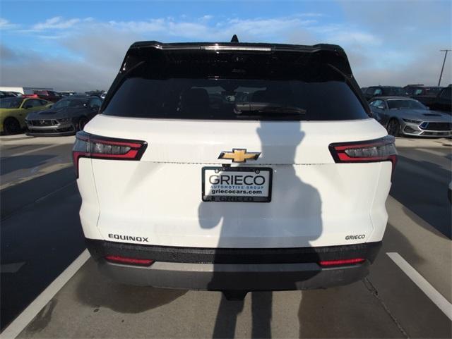 new 2026 Chevrolet Equinox car, priced at $25,435