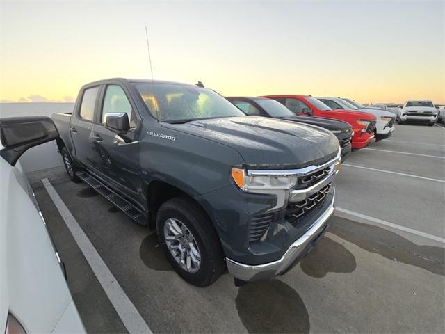 new 2025 Chevrolet Silverado 1500 car, priced at $40,500