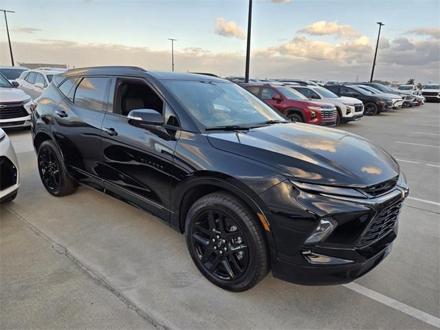 new 2025 Chevrolet Blazer car