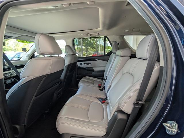 used 2025 Honda Pilot car, priced at $40,880