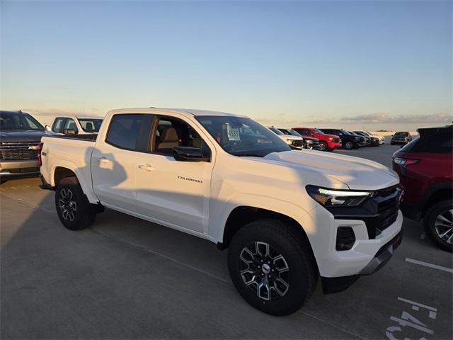 new 2024 Chevrolet Colorado car, priced at $40,230