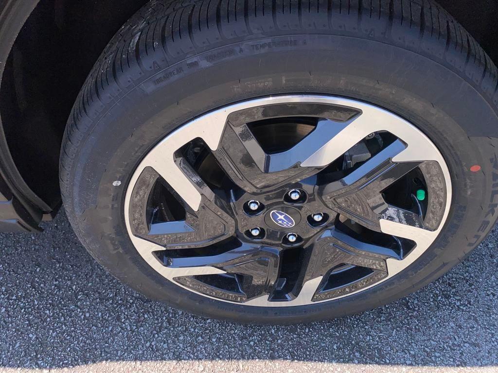 new 2025 Subaru Forester car, priced at $39,911
