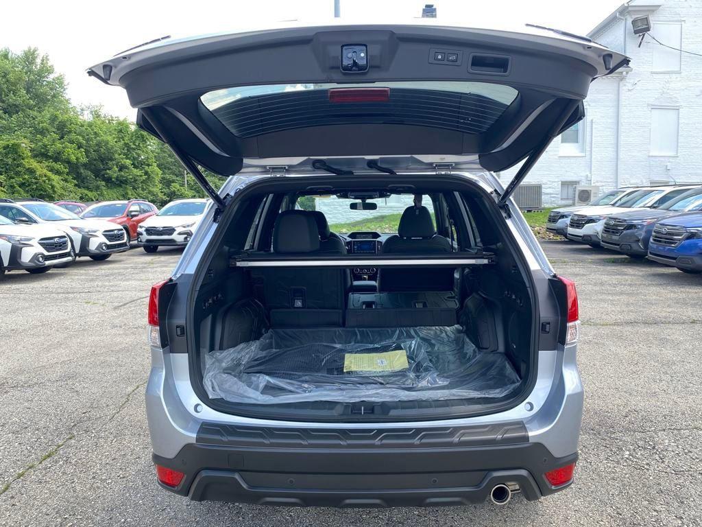 new 2025 Subaru Forester car, priced at $39,660