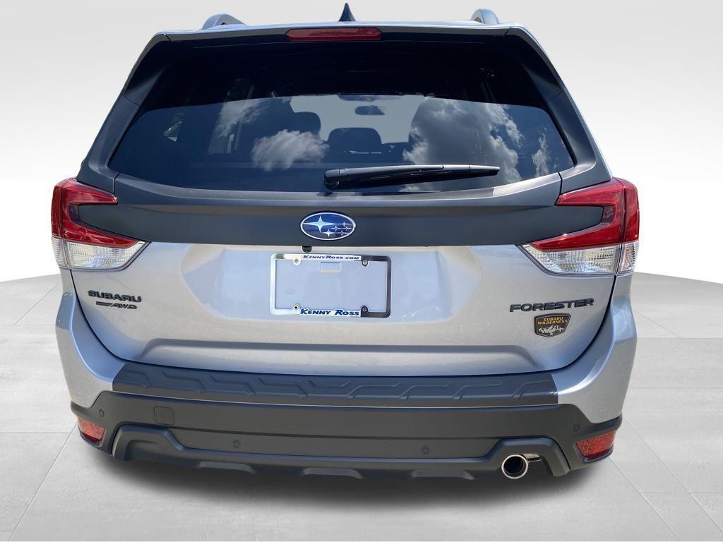new 2025 Subaru Forester car, priced at $39,660