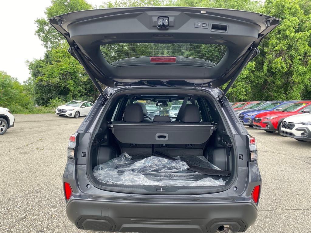 new 2025 Subaru Forester Hybrid car, priced at $39,114
