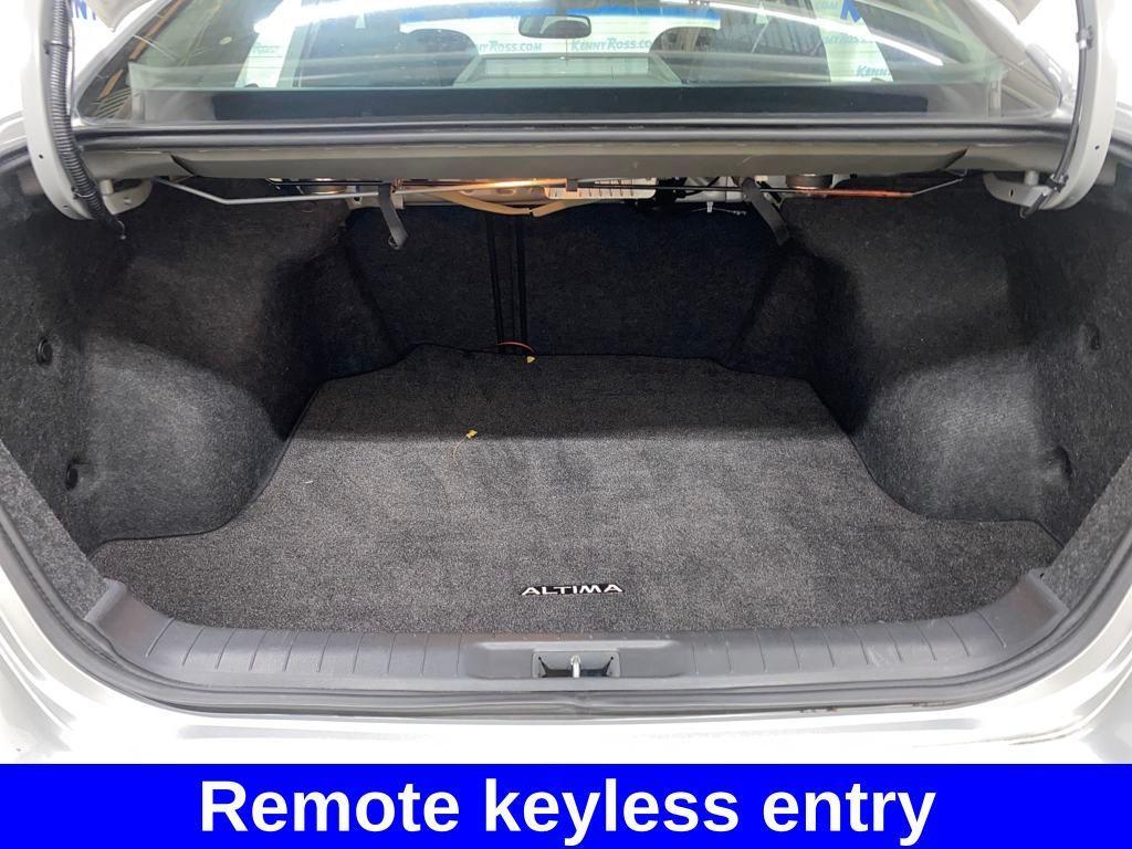 used 2015 Nissan Altima car, priced at $11,934