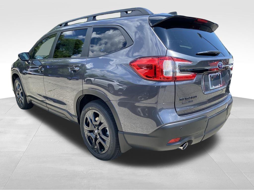 new 2025 Subaru Ascent car, priced at $45,205