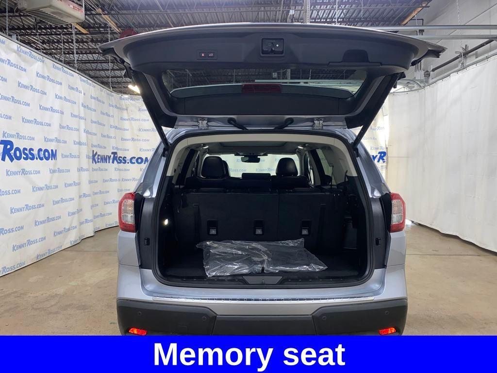used 2025 Subaru Ascent car, priced at $42,590