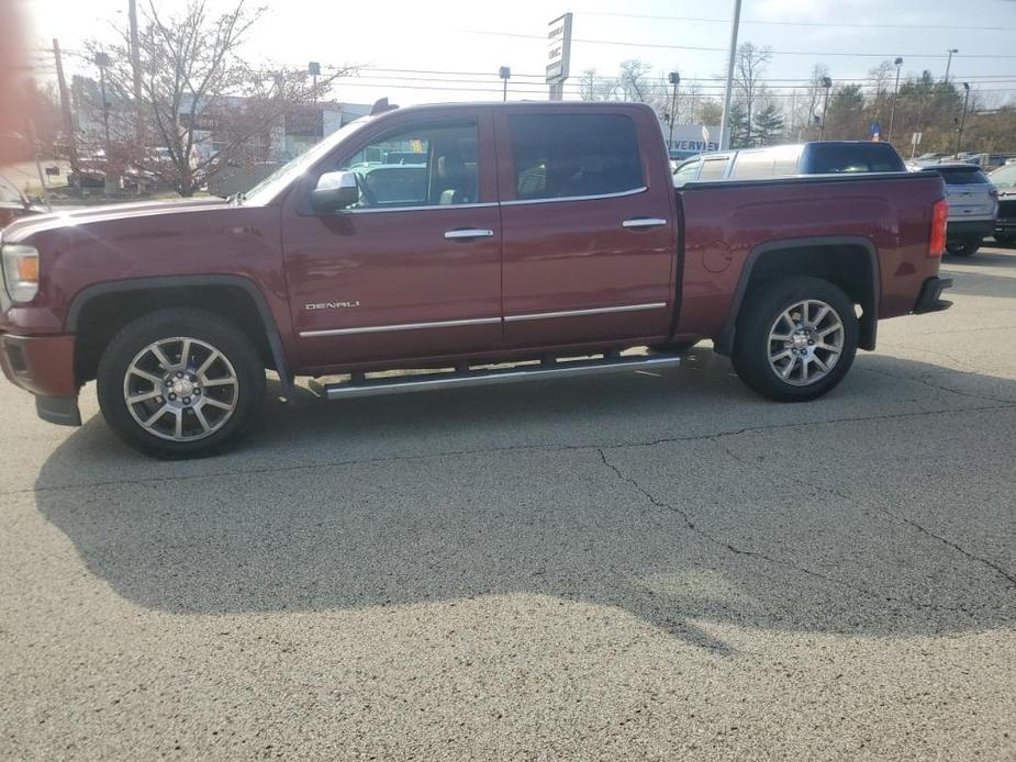 used 2015 GMC Sierra 1500 car, priced at $23,546