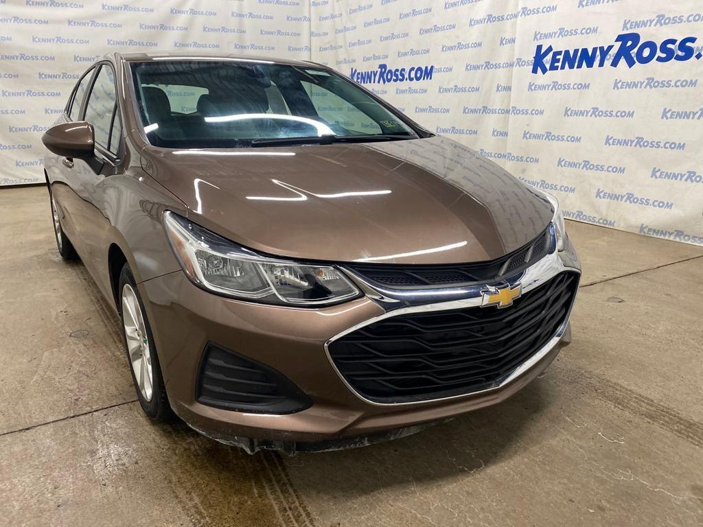 used 2019 Chevrolet Cruze car, priced at $14,000