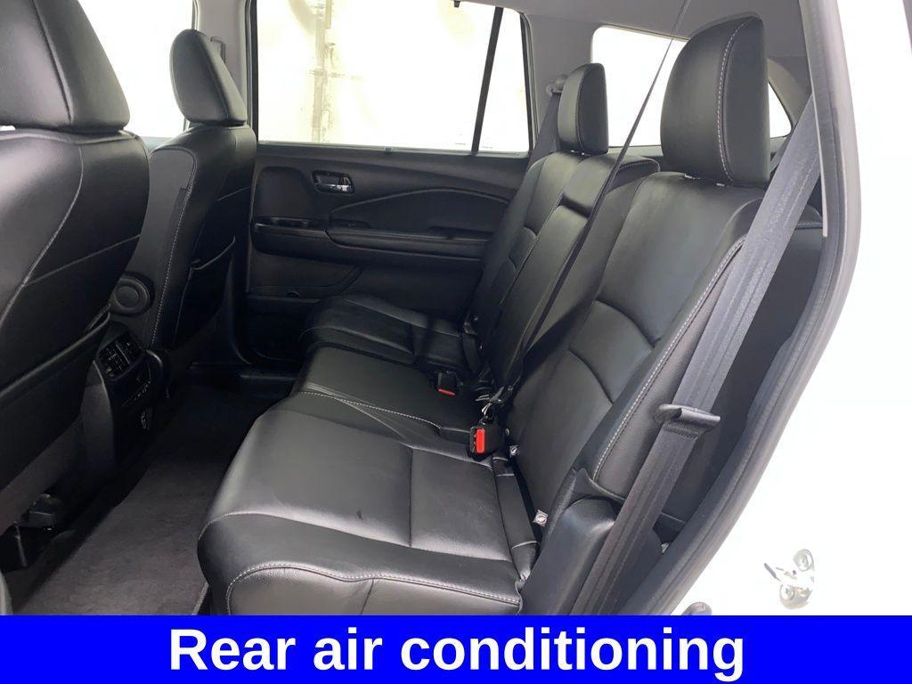 used 2022 Honda Pilot car, priced at $33,342