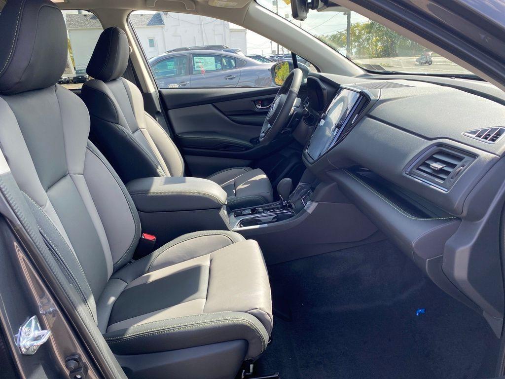 new 2025 Subaru Ascent car, priced at $44,114
