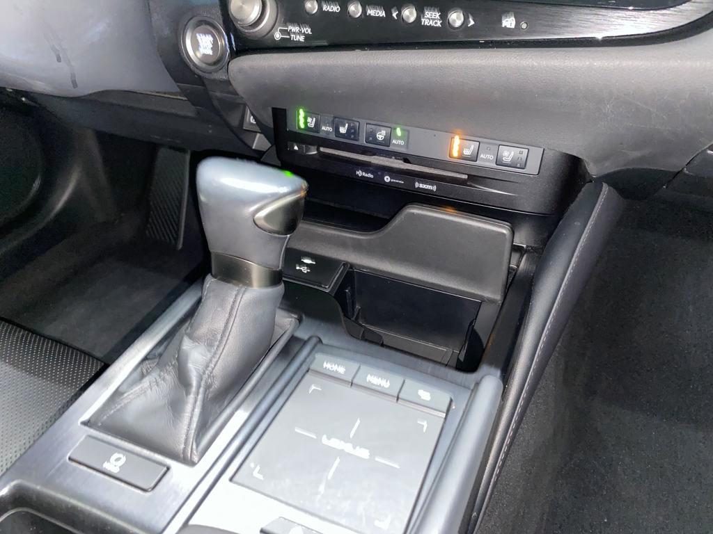 used 2022 Lexus ES 350 car, priced at $35,737