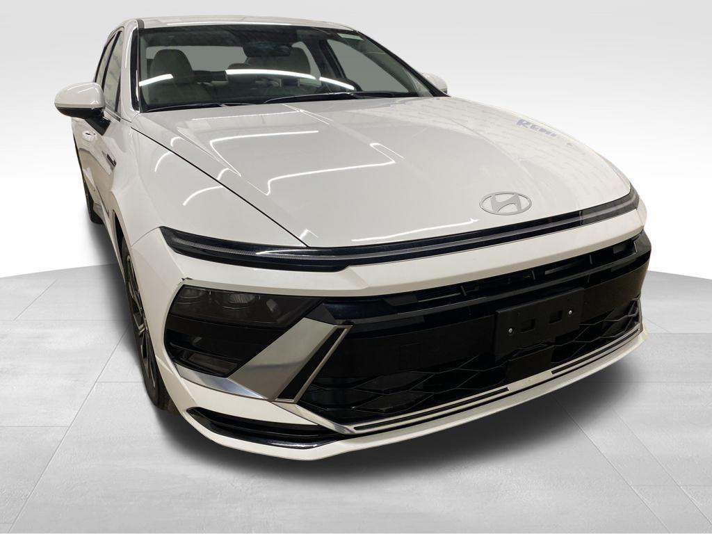 used 2024 Hyundai Sonata car, priced at $22,786