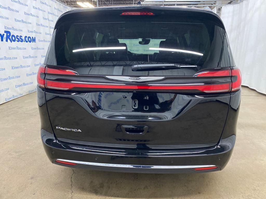 used 2024 Chrysler Pacifica car, priced at $31,344